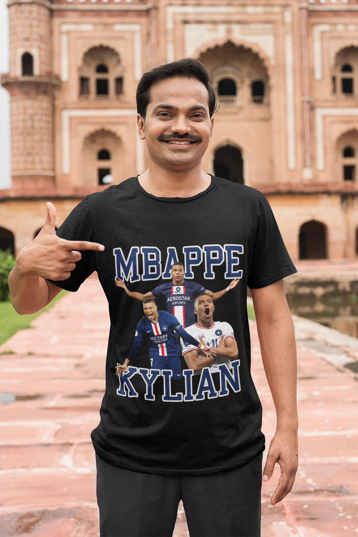 Kylian Mbappé Graphic Regular T-Shirt
